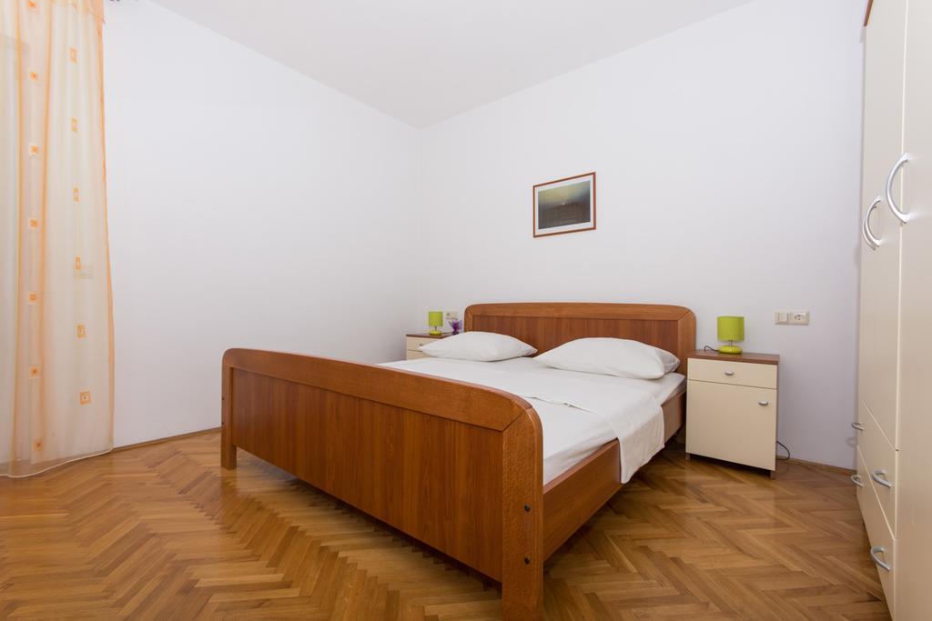 Apartmani Gaube Trogir Exterior photo
