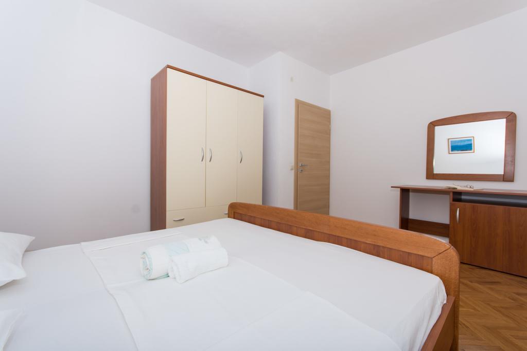 Apartmani Gaube Trogir Exterior photo